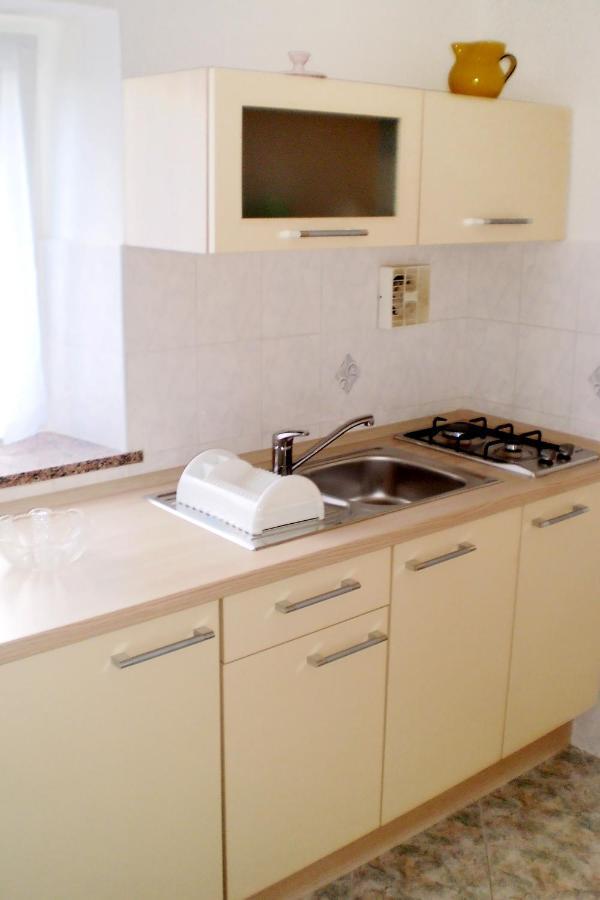 Apartments With A Parking Space Rabac, Labin - 6414 Exterior photo